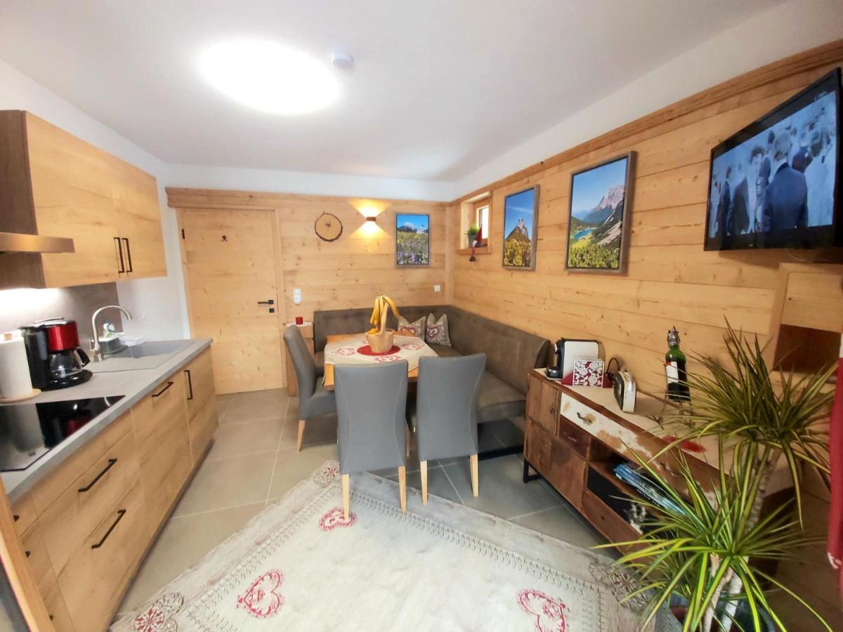 Puitbach Chalet ロイタシュ 部屋 写真